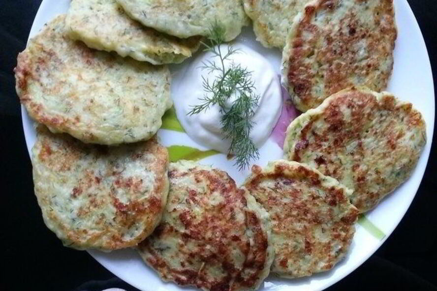 Рецепт кабачковые оладьи с творогом