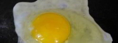 картофельные оладьи с яйцом и авокадо. Шаг 5