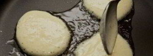 оладушки на молоке без дрожжей. Шаг 4