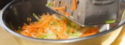 оладушки с кабачками. Шаг 2