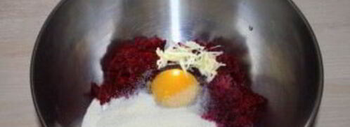 оладьи из свеклы. Шаг 2