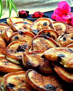 Оладьи с шоколадно-ягодной добавкой