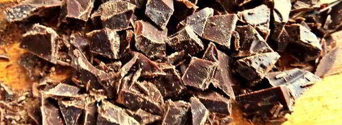 оладьи с шоколадно-ягодной добавкой. Шаг 7