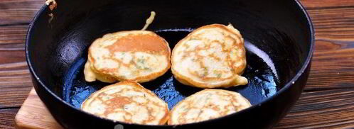 оладьи с зеленым луком и яйцом. Шаг 7