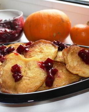 Тыквенные оладушки с медом