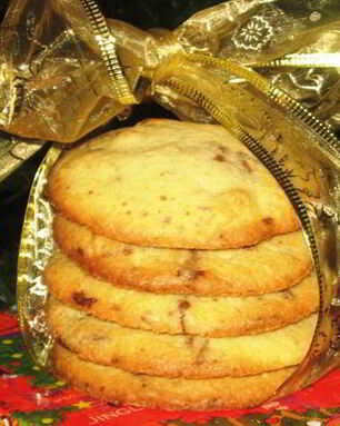 Печенье с молочным шоколадом и фундуком