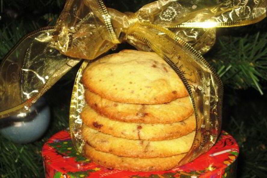 Рецепт печенье с молочным шоколадом и фундуком