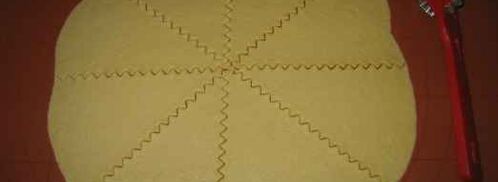 рогалики с орехами. Шаг 8