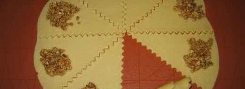 рогалики с орехами. Шаг 10