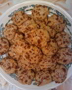 Сырное печенье с кунжутом