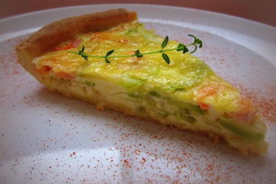 Рецепт киш творожный с кабачками и креветками