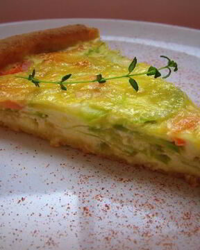 Киш творожный с кабачками и креветками