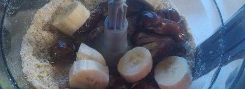 пирог из хурмы с мандариновой карамелью. Шаг 3