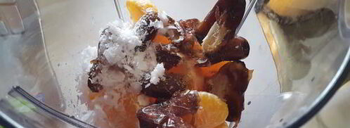 пирог из хурмы с мандариновой карамелью. Шаг 8