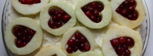 пирог с яблоками и клюквой. Шаг 6