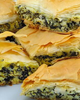 Пирог со шпинатом и сыром