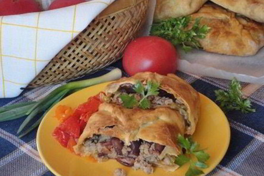 Рецепт пироги с мясом, капустой и фасолью