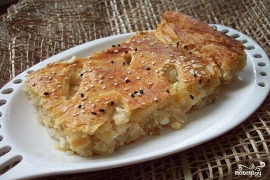 Рецепт слоеный пирог с капустой и яйцом