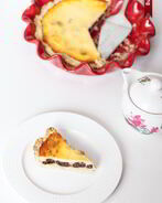 Творожный пирог с черносливом