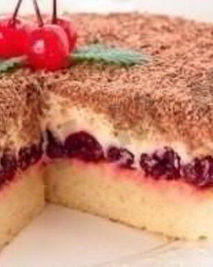 Вишневый пирог Наслаждение с маскарпоне и молочным шоколадом