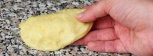 дрожжевые пирожки с творогом. Шаг 9