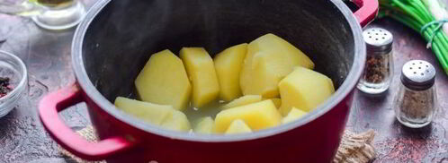 картофельные пирожки с фаршем. Шаг 4