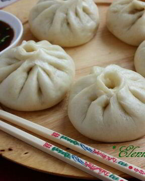 Китайские пирожки с лососем