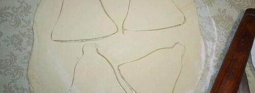 пирожки праздничные колокольчики. Шаг 2