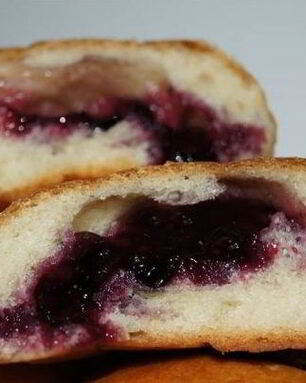 Пирожки с черемухой