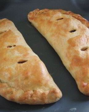 Пирожки с картофелем и шампиньонами