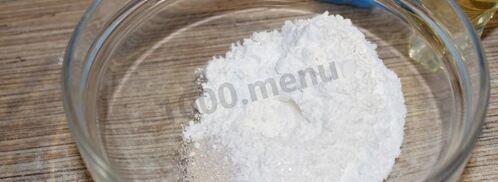 пирожки с клубникой из дрожжевого теста в духовке. Шаг 2