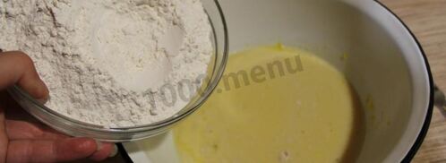 пирожки с клубникой из дрожжевого теста в духовке. Шаг 10