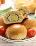 Пирожки с перепелиными яйцами