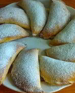 Пирожки с творожно-банановой начинкой