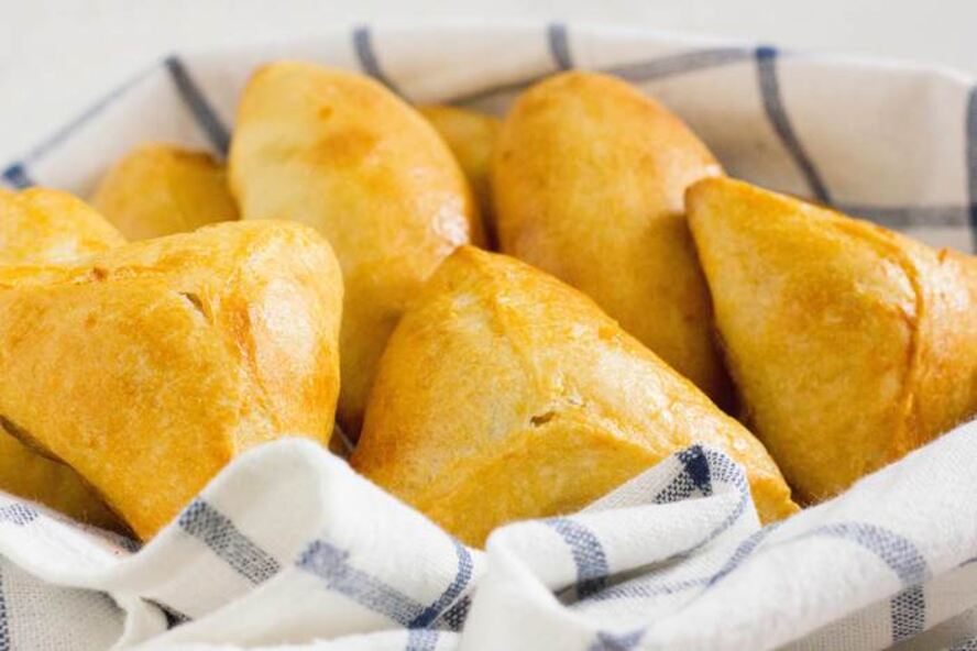 Рецепт пирожки с яблочным повидлом