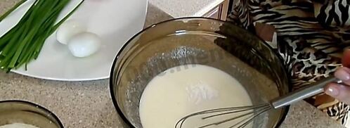 пирожки с зеленым луком и яйцом. Шаг 6