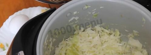 пирожки в мультиварке с капустой. Шаг 15