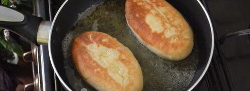 жареные пирожки с яйцом и рисом. Шаг 15