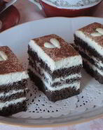 Шоколадные пирожные