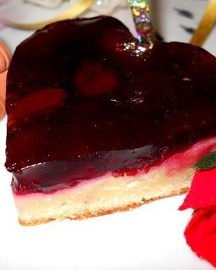 Желейное пирожное Вишневый рай