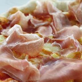 Пицца с сыром