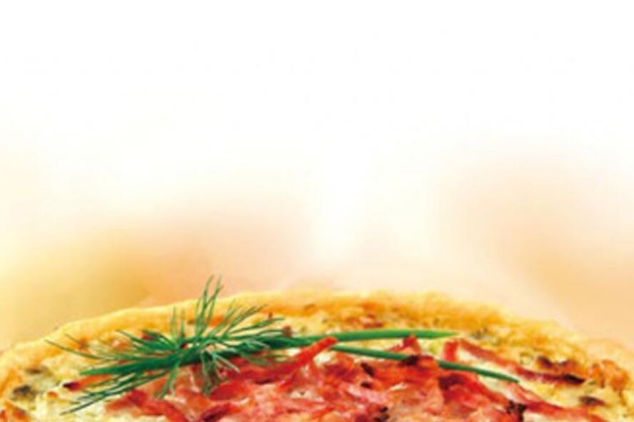 Рецепт пицца с луком и ветчиной