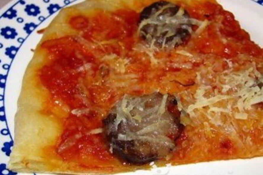 Рецепт пицца с рогаликами и колбасой