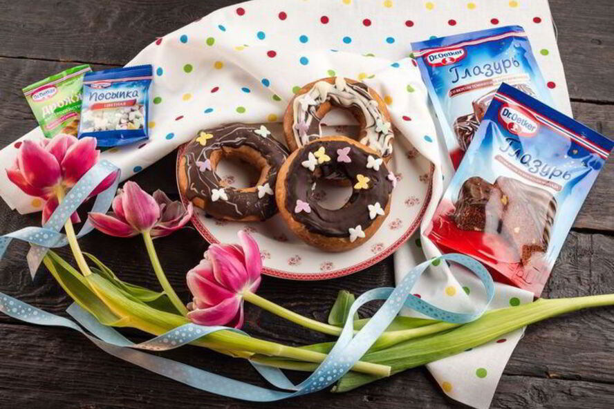 Рецепт классические пончики со сладкой помадкой