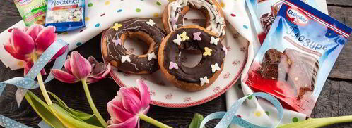 классические пончики со сладкой помадкой. Шаг 9