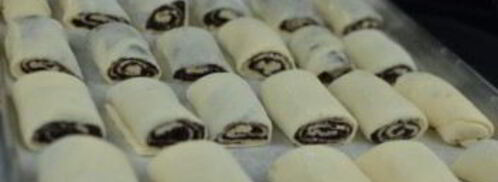 рулетики с маком из дрожжевого теста. Шаг 5