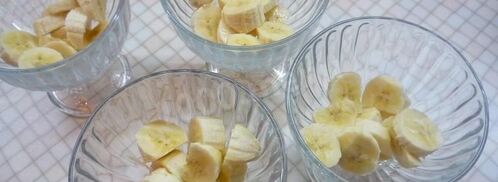 банановая шарлотка. Шаг 3