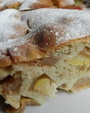 Быстрая яблочная шарлотка в духовке