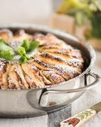 Нежная творожная шарлотка с яблоками