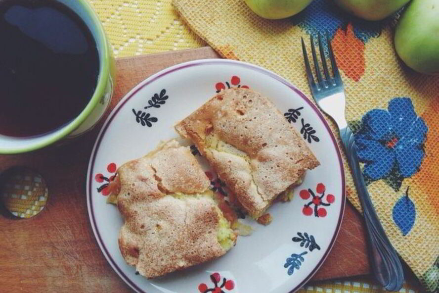 Рецепт шарлотка несложная